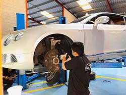 بنتلي كونتيننتال للفرامل والخدمة الثانوية