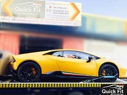 أفينتادور هنا لإصلاح الحوادث في مركز كويك فيت للسيارات