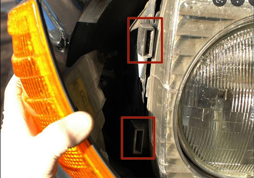 Car Turn Signal Repair and Replacement Service Dubai Car Turn Signal Repair and Replacement Service Dubai